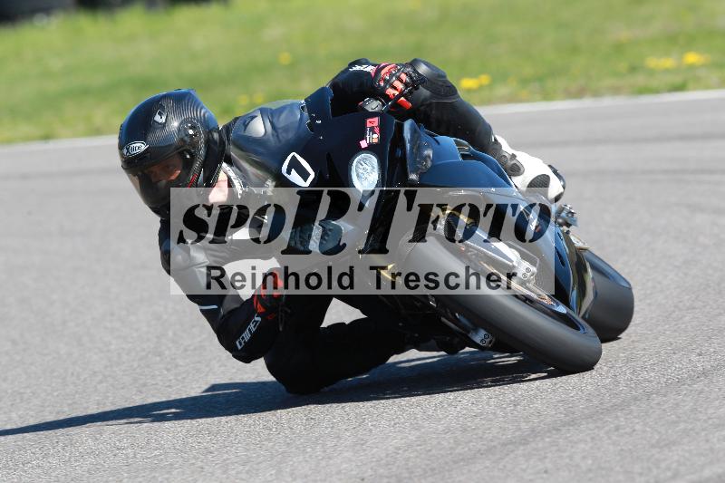 /Archiv-2022/08 17.04.2022 Speer Racing ADR/Gruppe rot/1